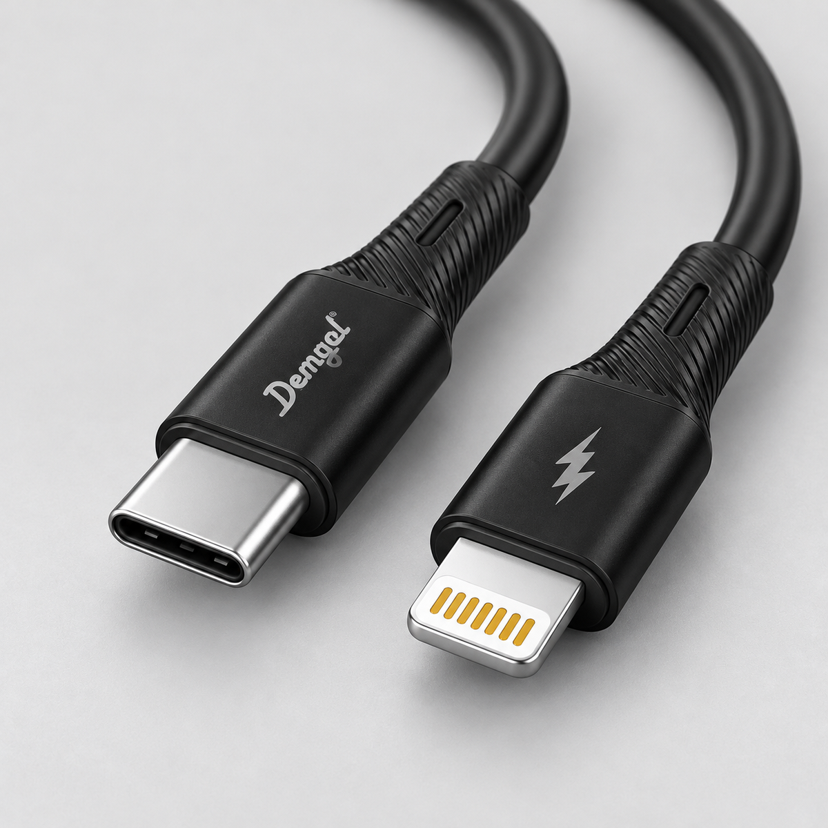 Cable Demgel USB-C a Lightning 30 W 1 m · D-E4012CL — detalle de conectores